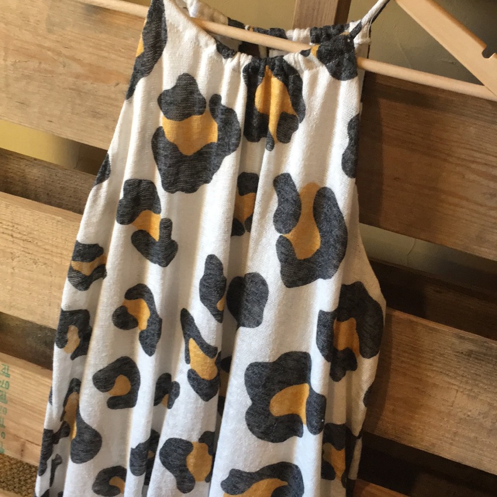💙Host Pic Leopard Print Ruffled Dress - Picture 3 of 4